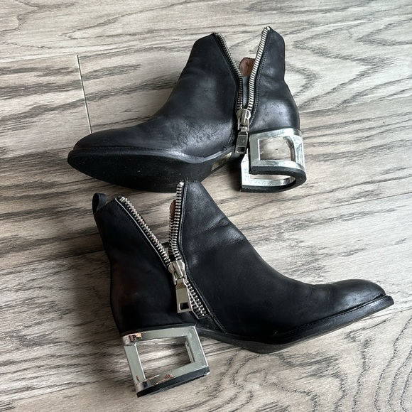 Jeffrey Campbell ankle boots size 7 - Picture 9 of 16